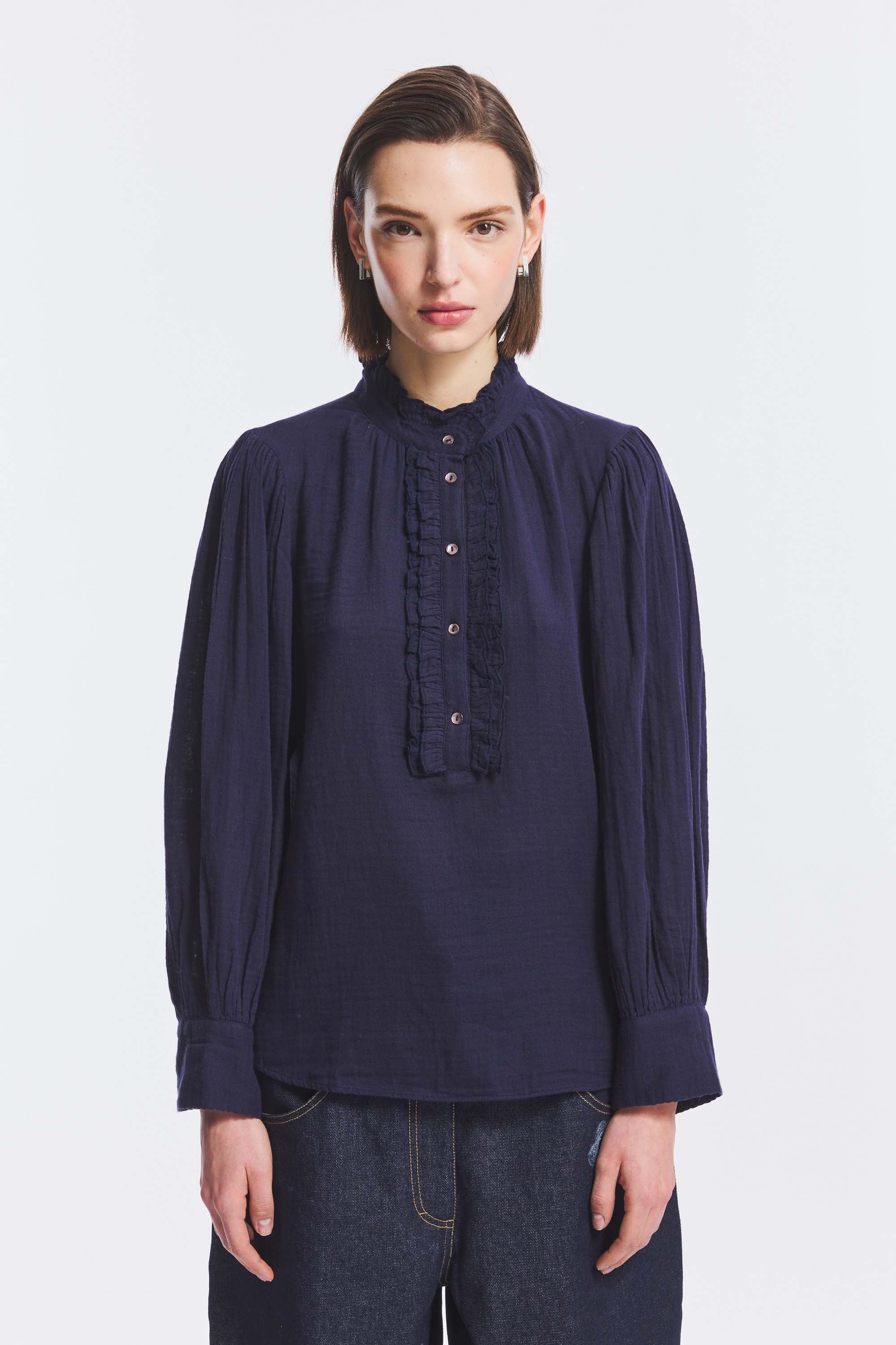 MAYNARD1BLO-NAVY