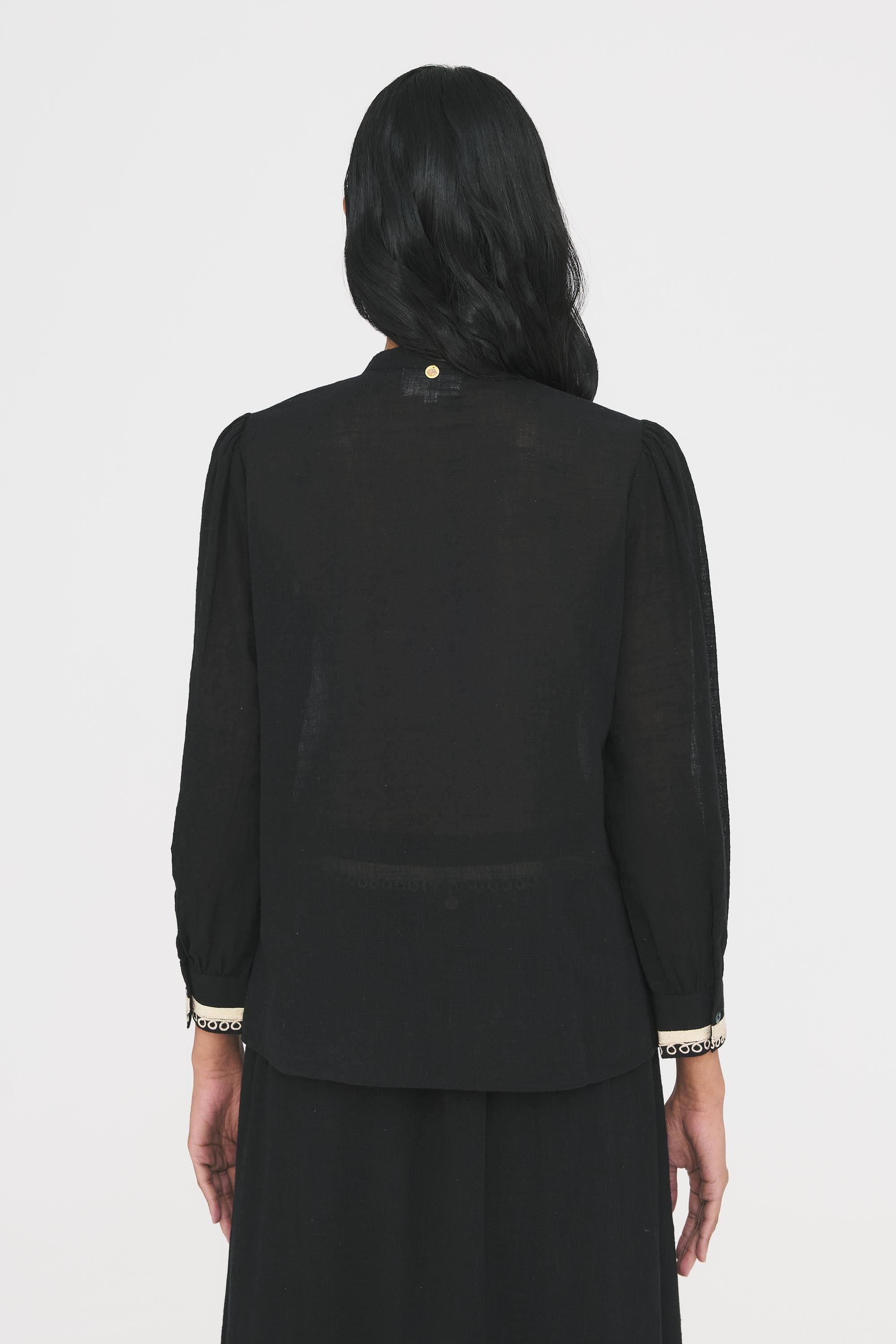 Nohi blouse