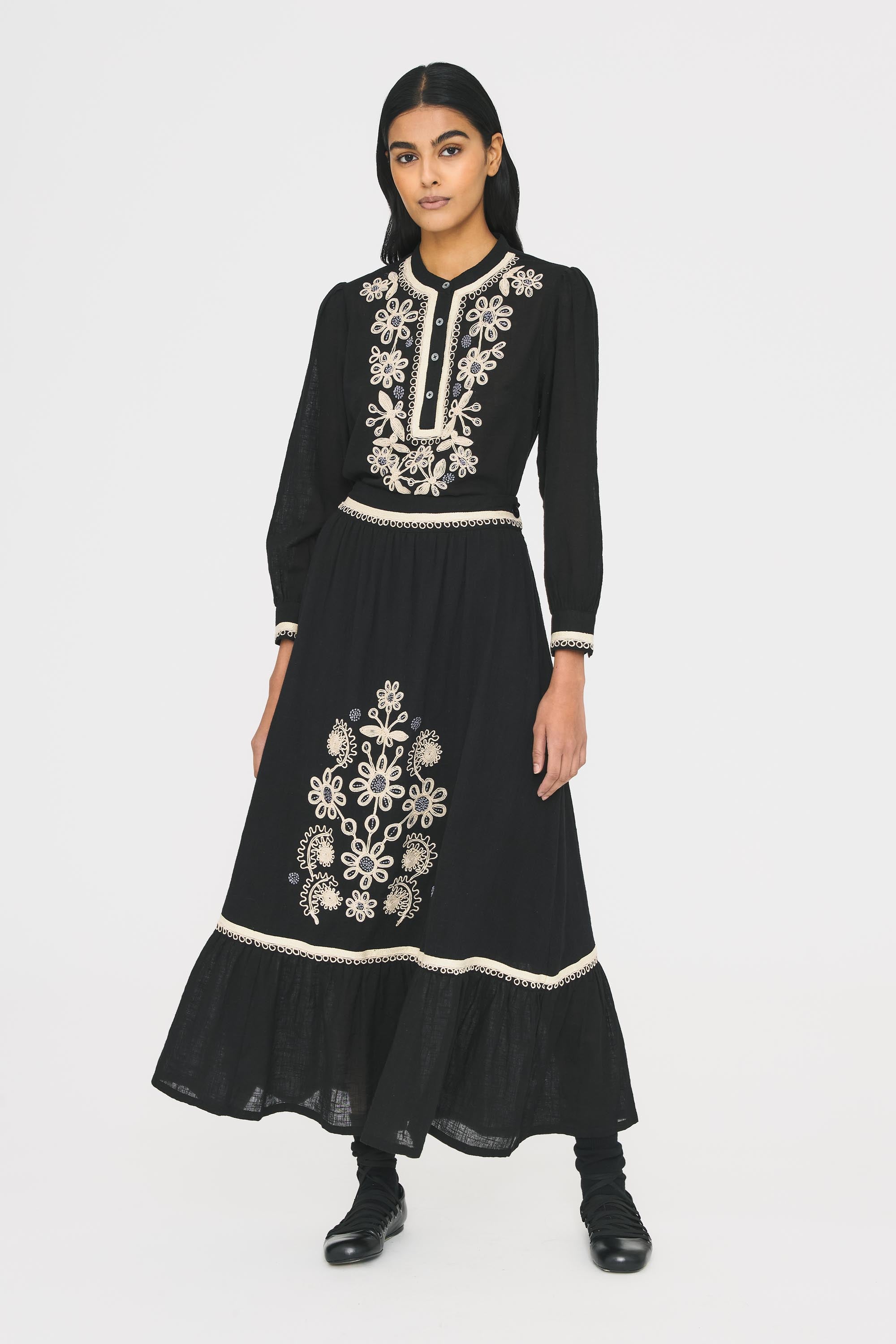 Nohi long skirt