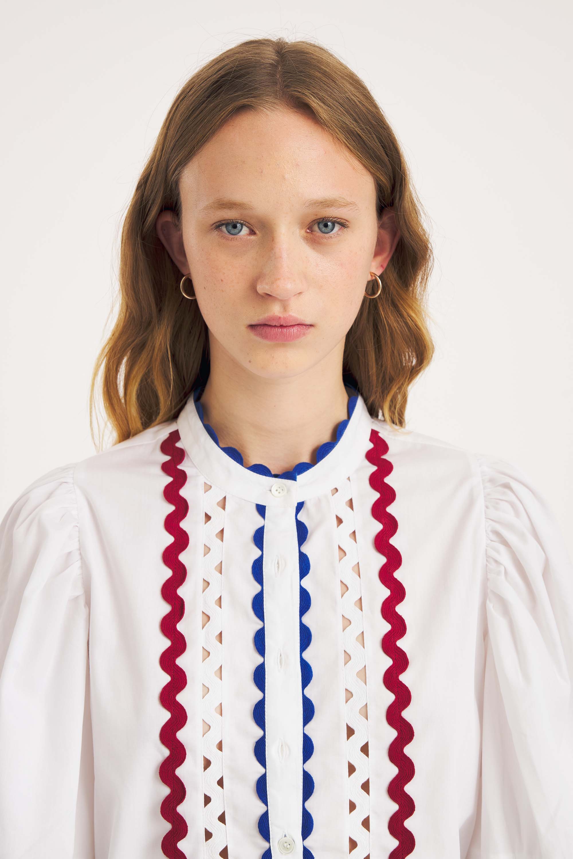 Rita Blouse – Cotton Poplin & Zigzag Trim | Antik Batik