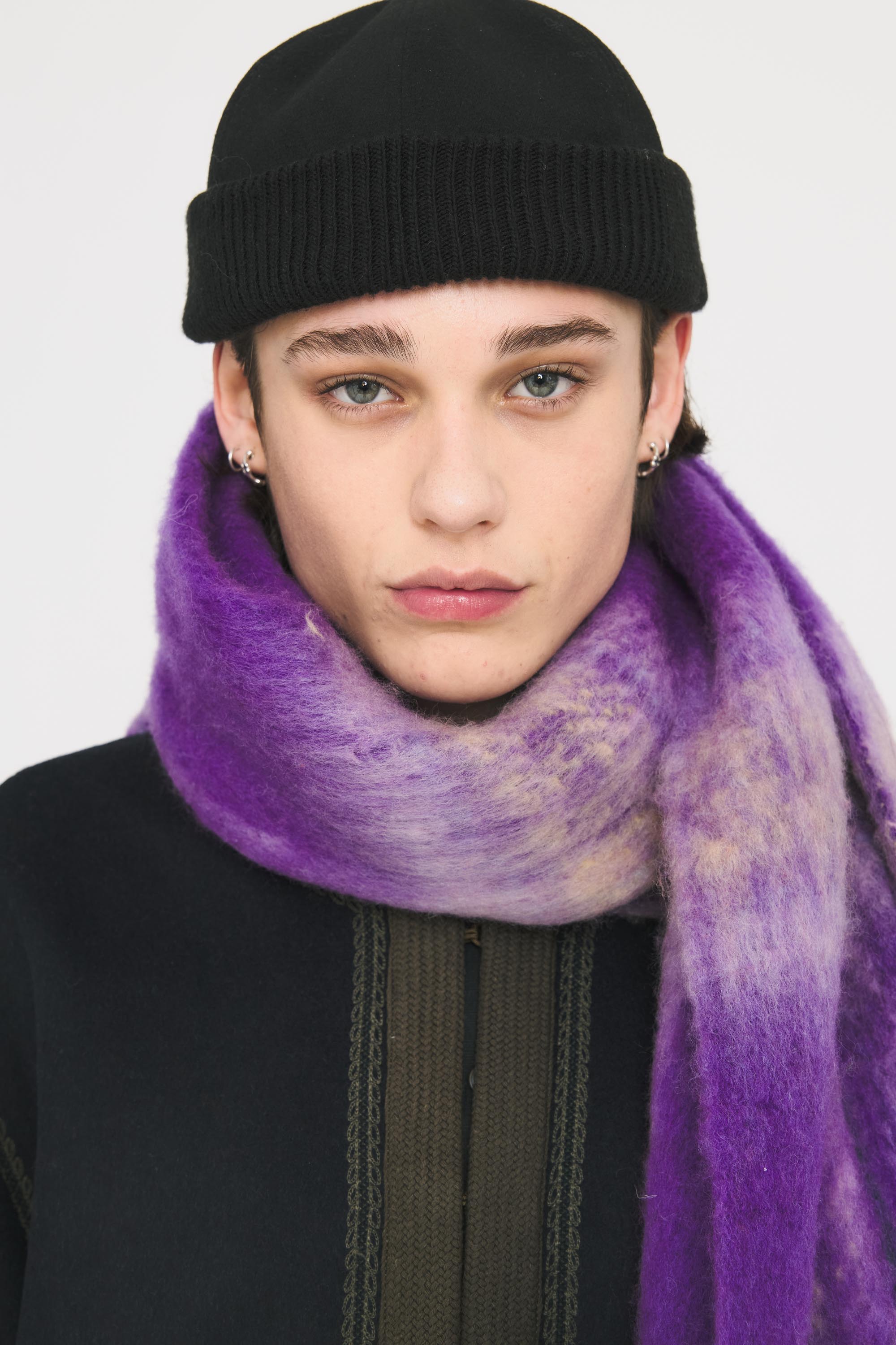 Scarvis Scarf Man
