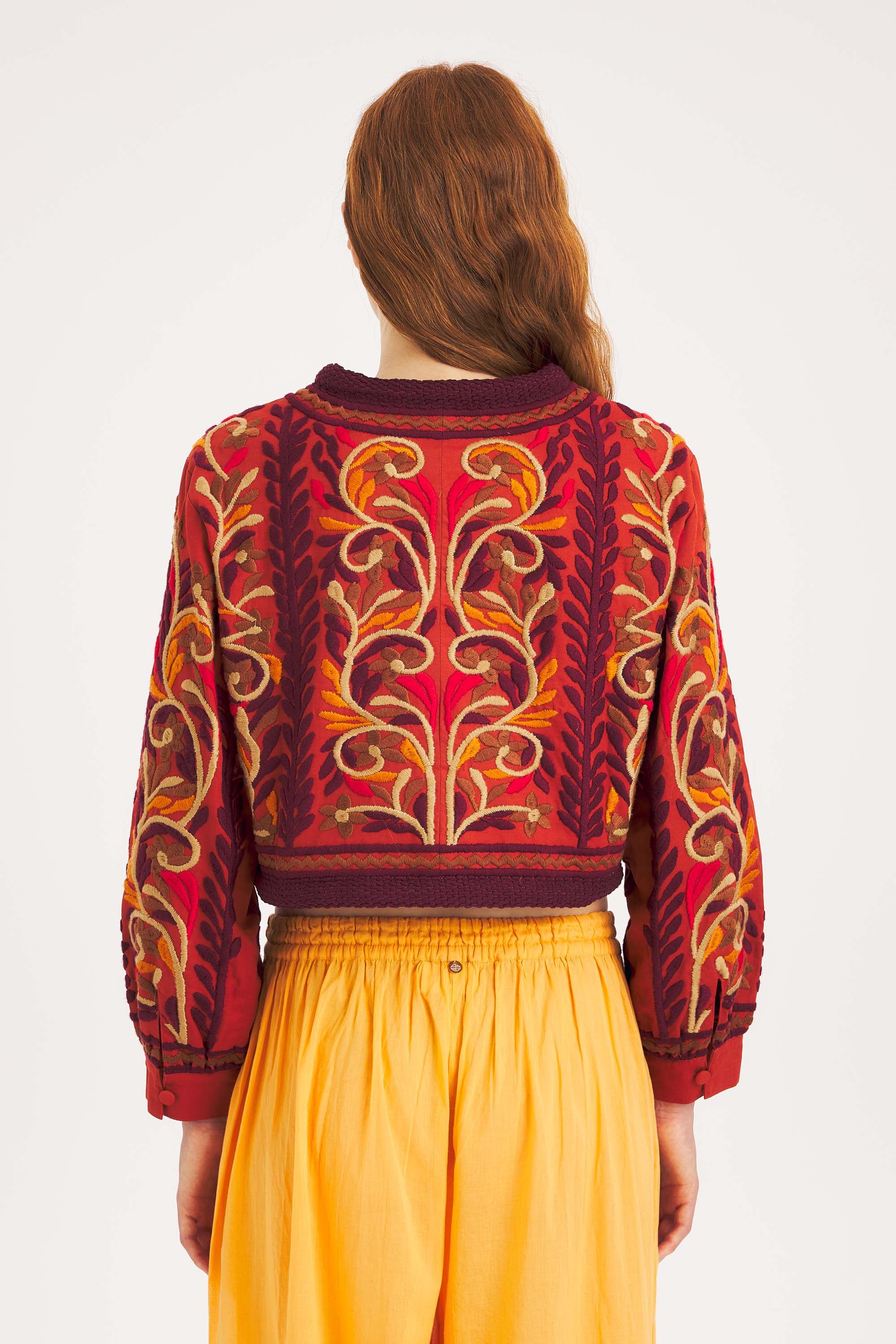 Suna Jacket – Embroidered Cotton Opulence | Antik Batik