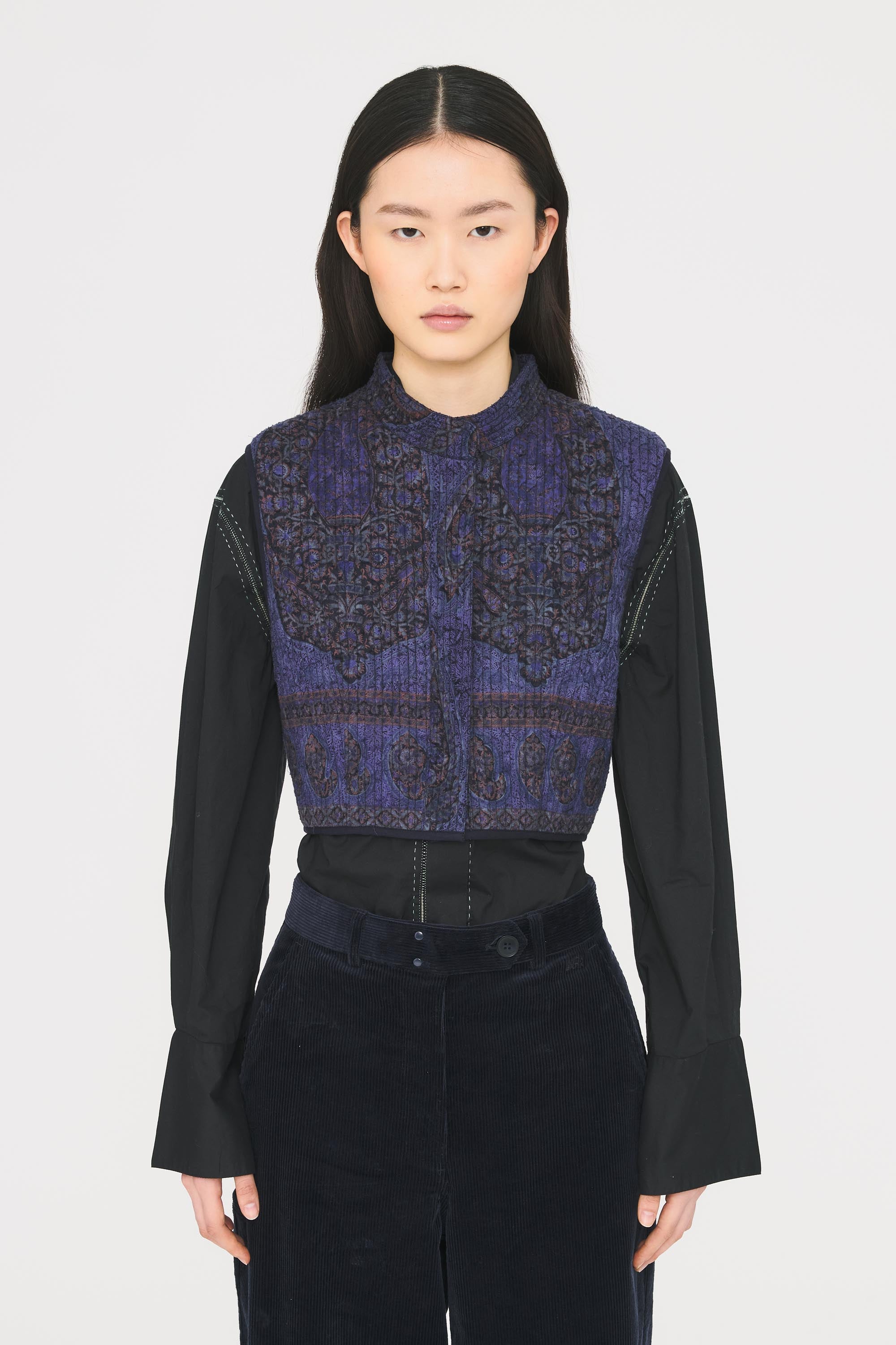 Tamari vest