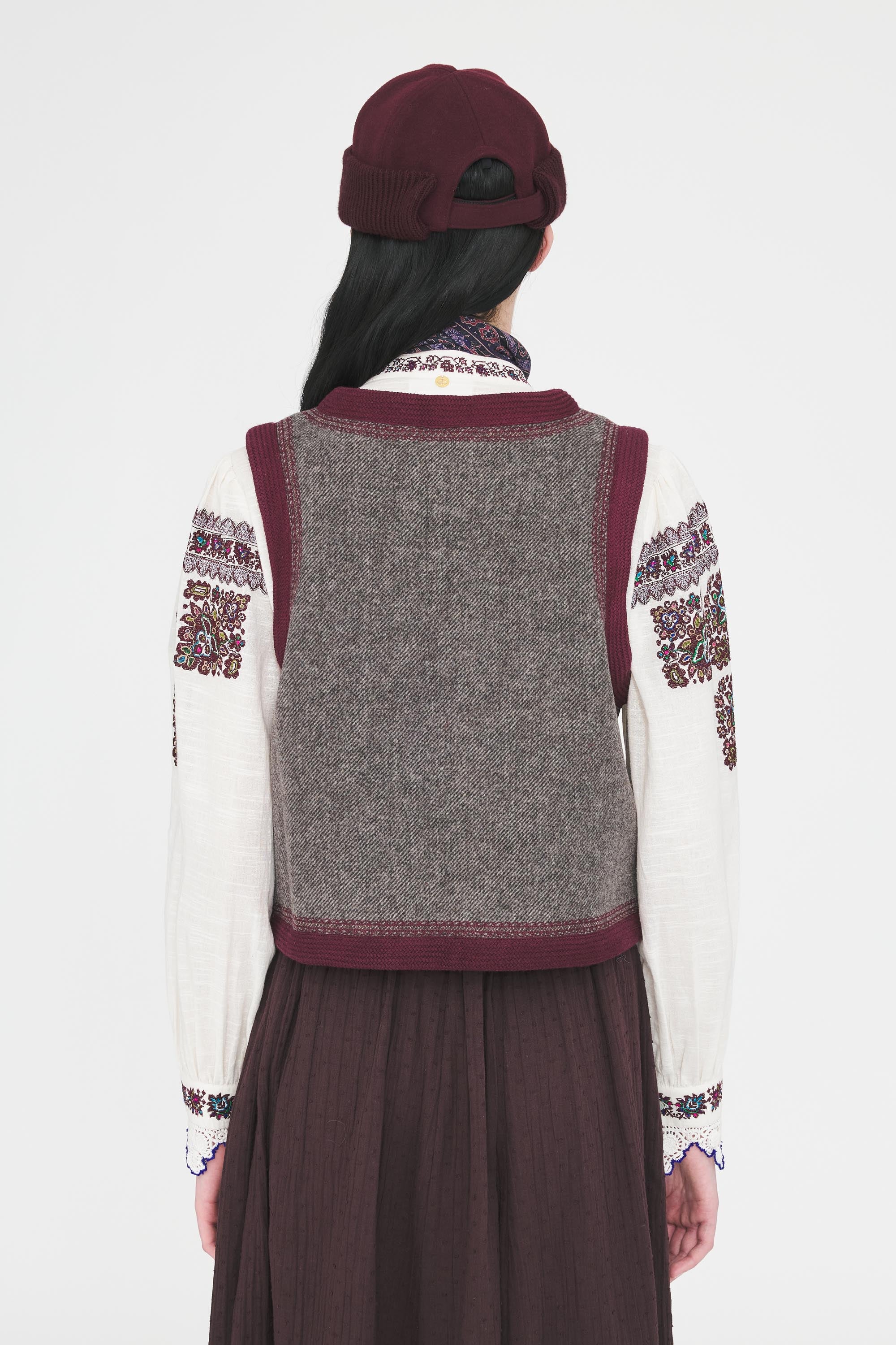 Will sleeveless vest