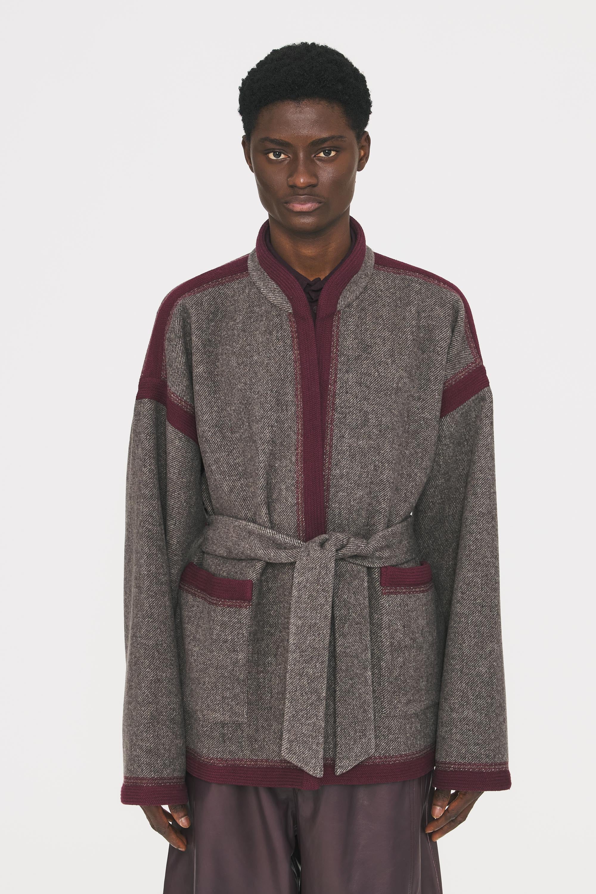 【けーにゃん 】大正ロマン KIMONO antique Kimono Will – Wool Elegance & Embroidery by Antik Batik