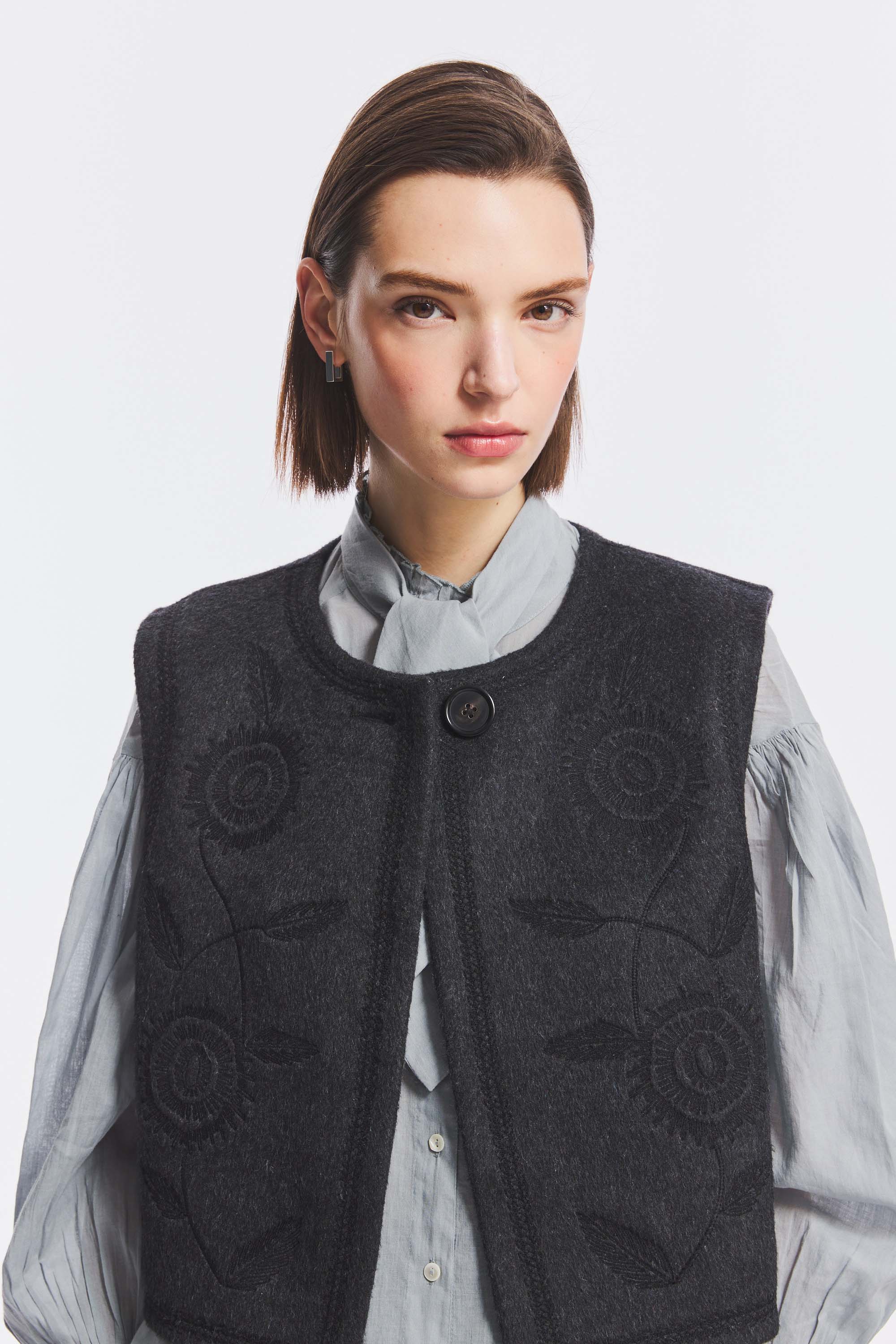 WILLOW1GIL-GREY