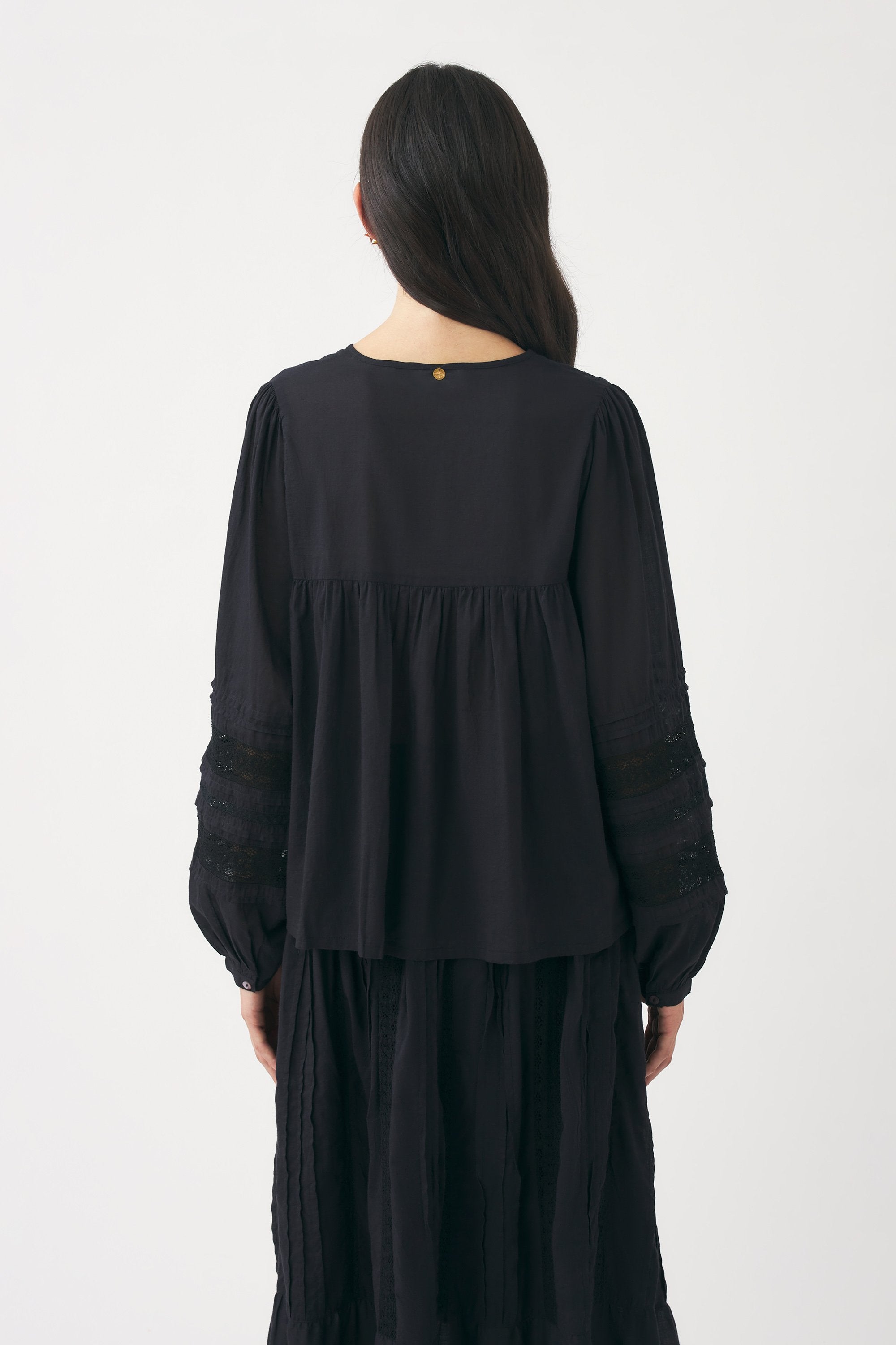Blusa traforata Aloha