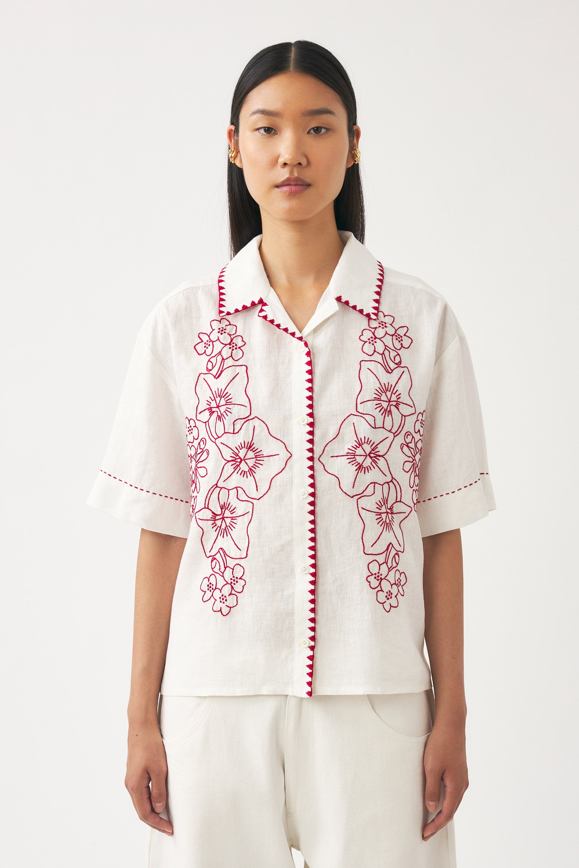 Chemise brodée à la main Cindy