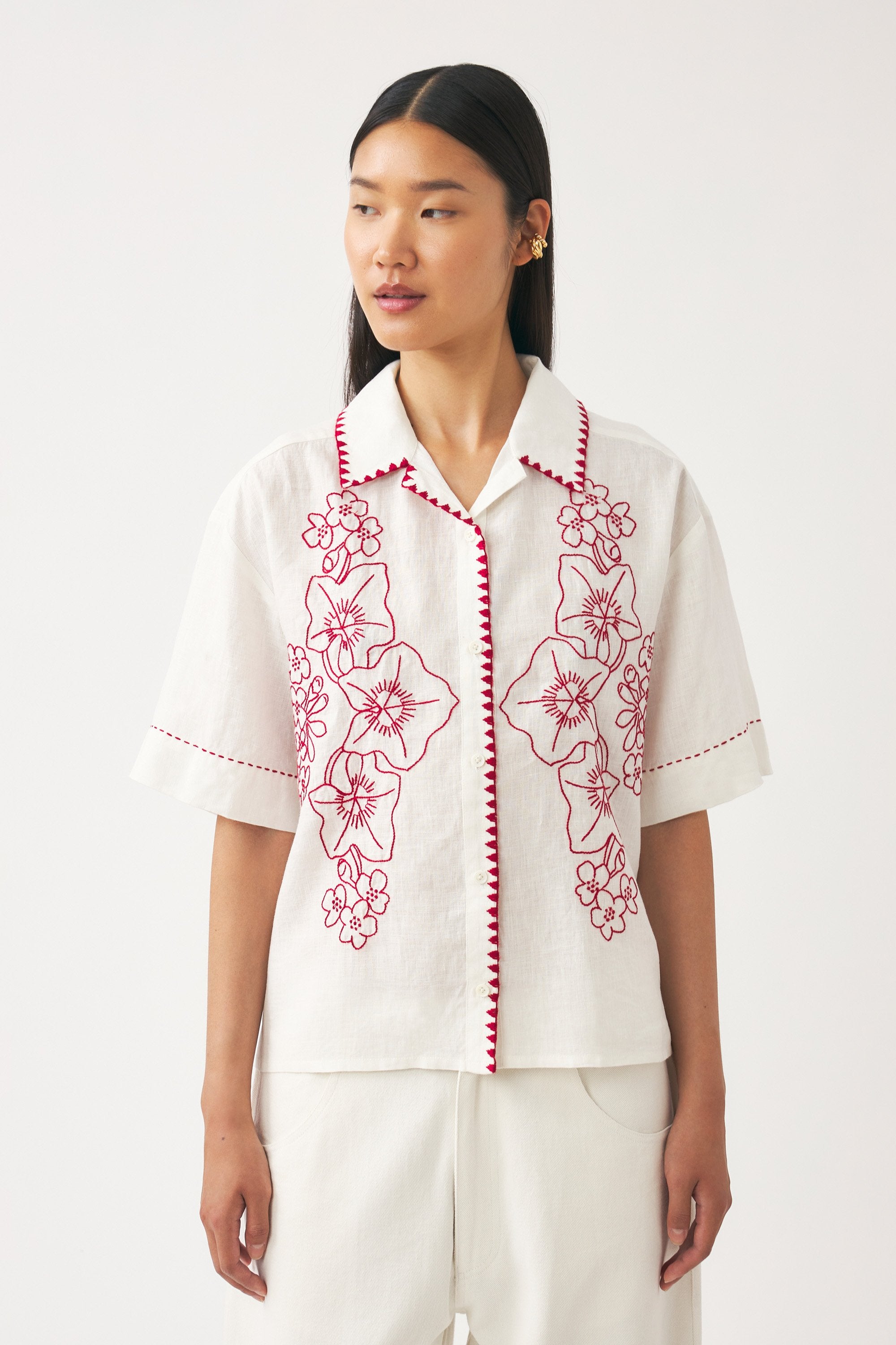 Chemise brodée à la main Cindy