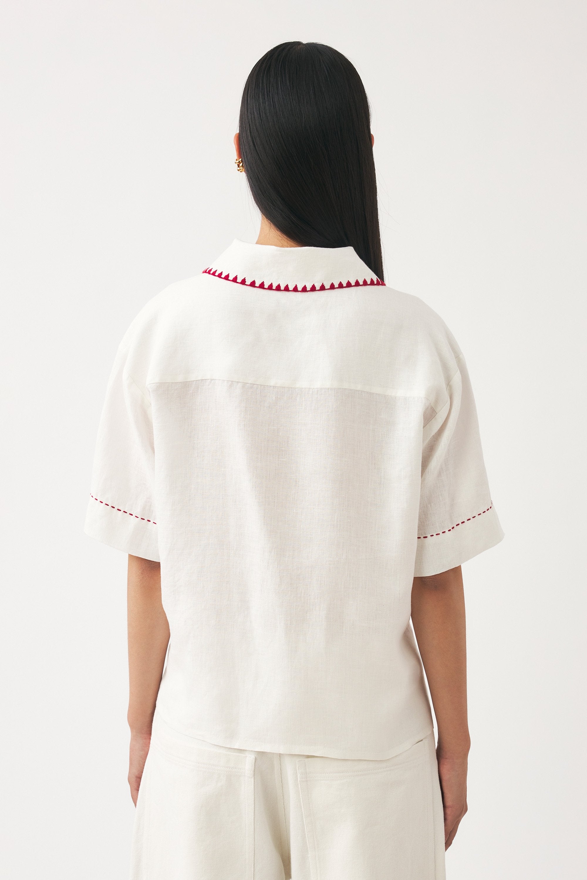 Chemise brodée à la main Cindy