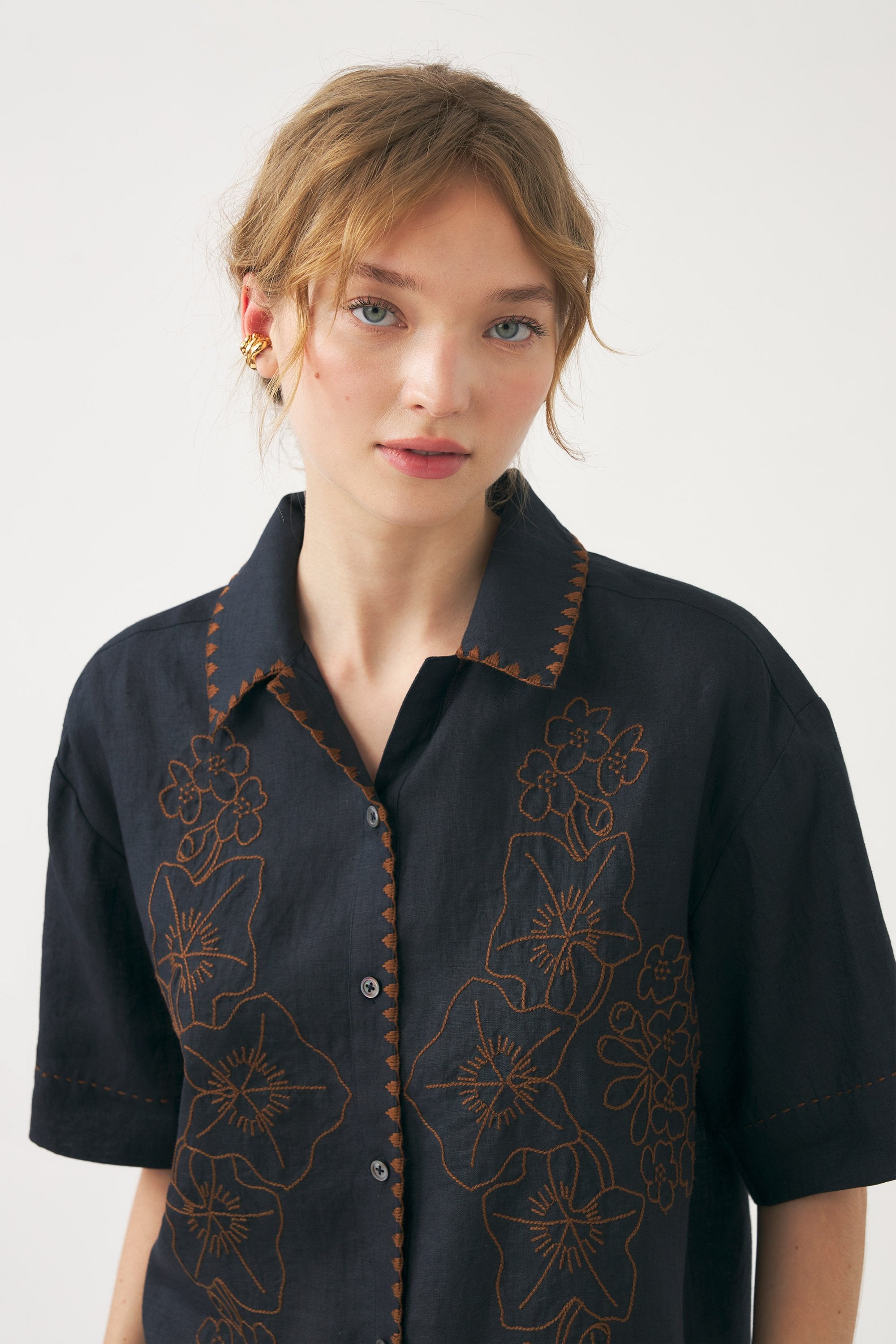 Handbestickte Bluse Cindy