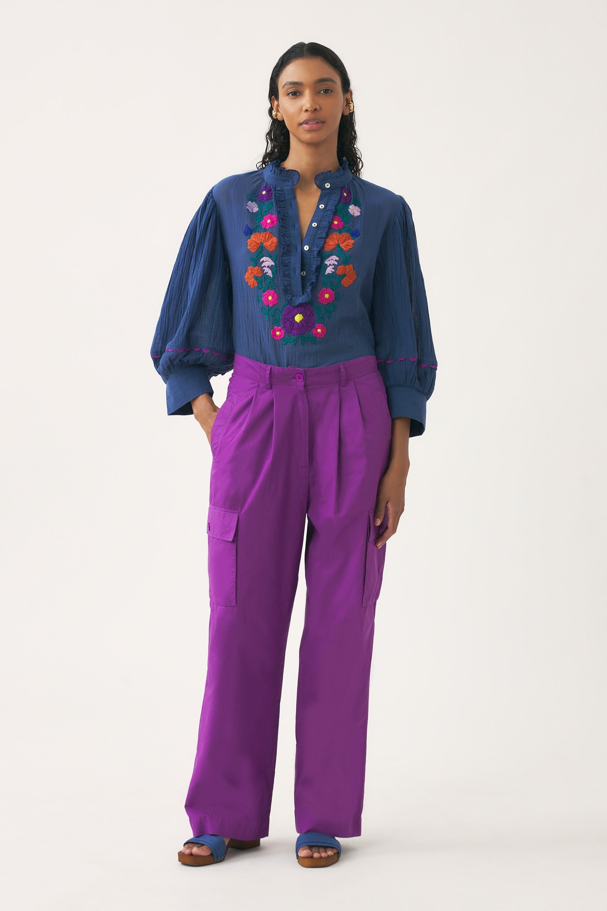 Blusa bordada a mano Clotilda