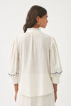 Blusa ricamata a mano Clotilda