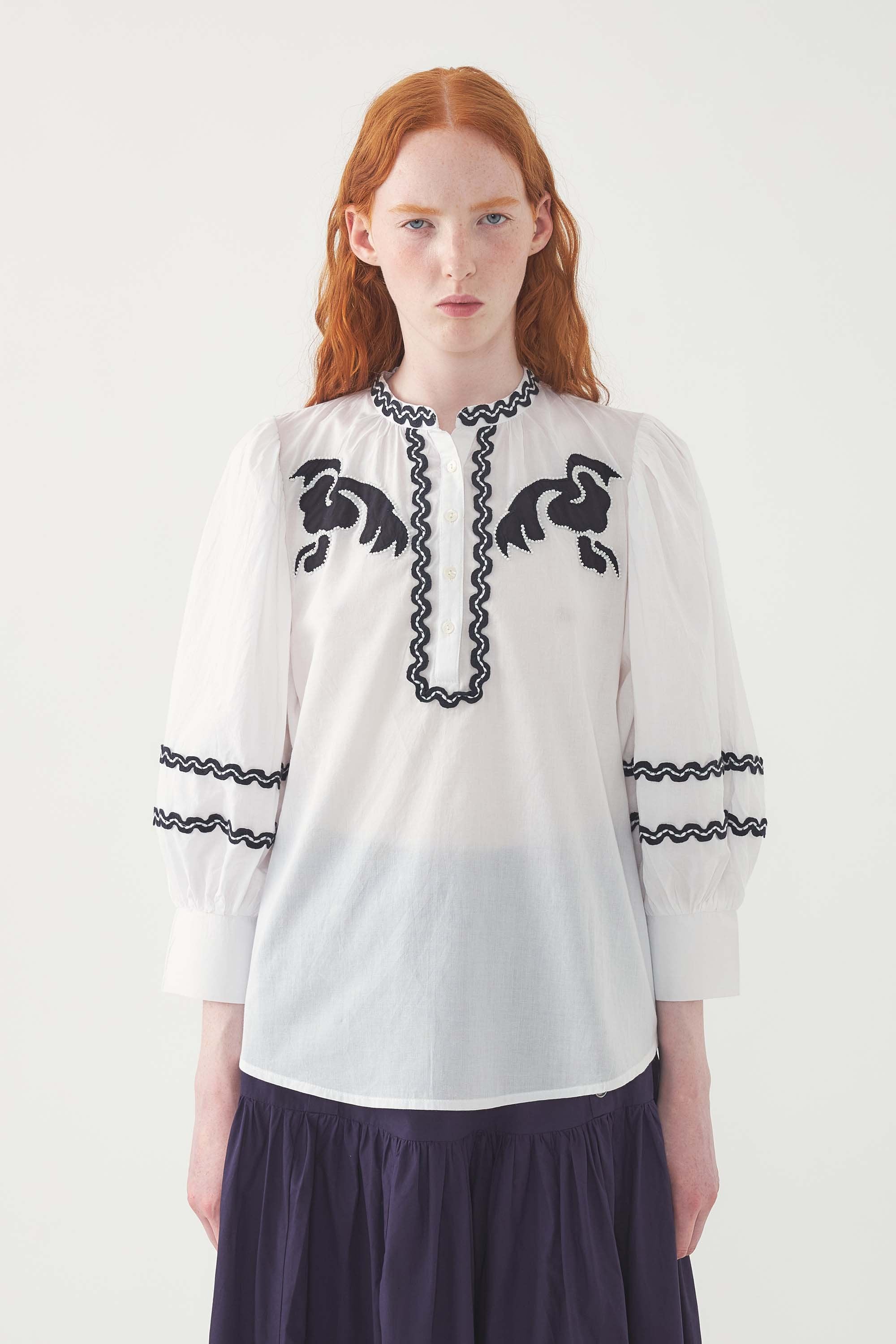 Embroidered Blouse Dalli