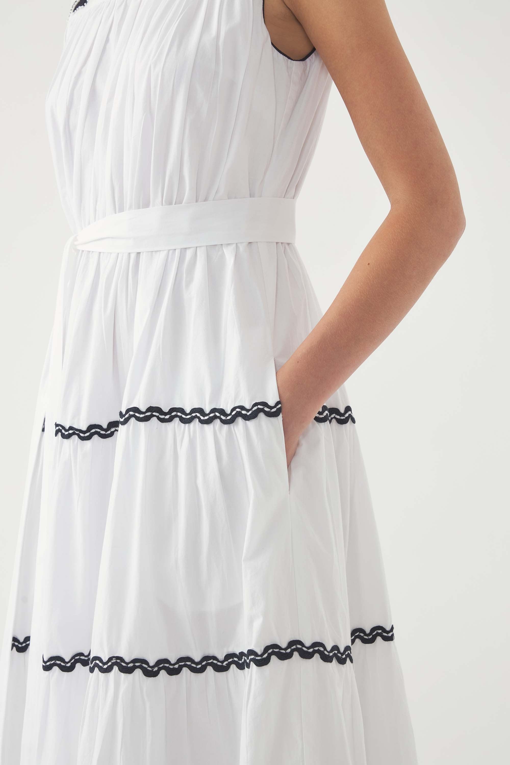 Embroidered Maxi Dress Dalli