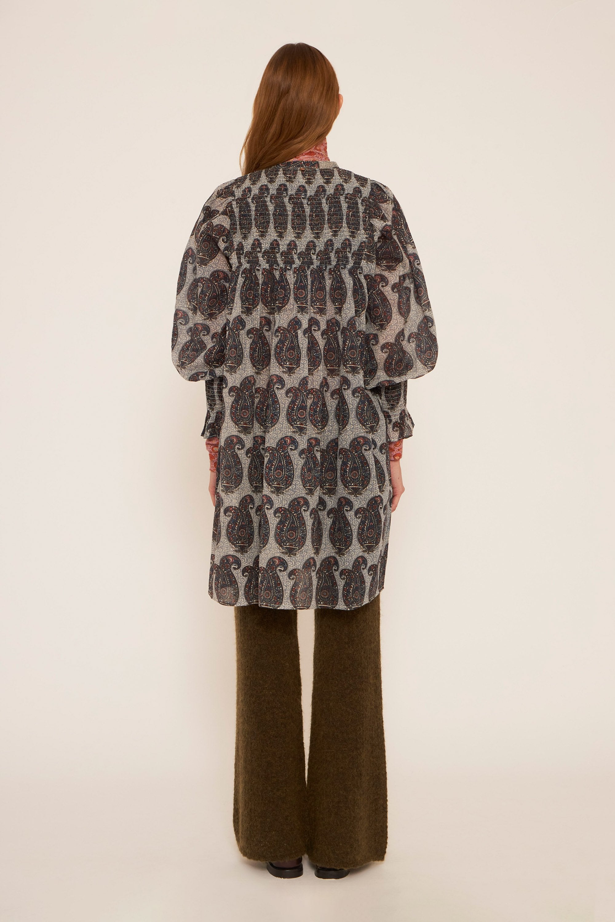 Robe Elia