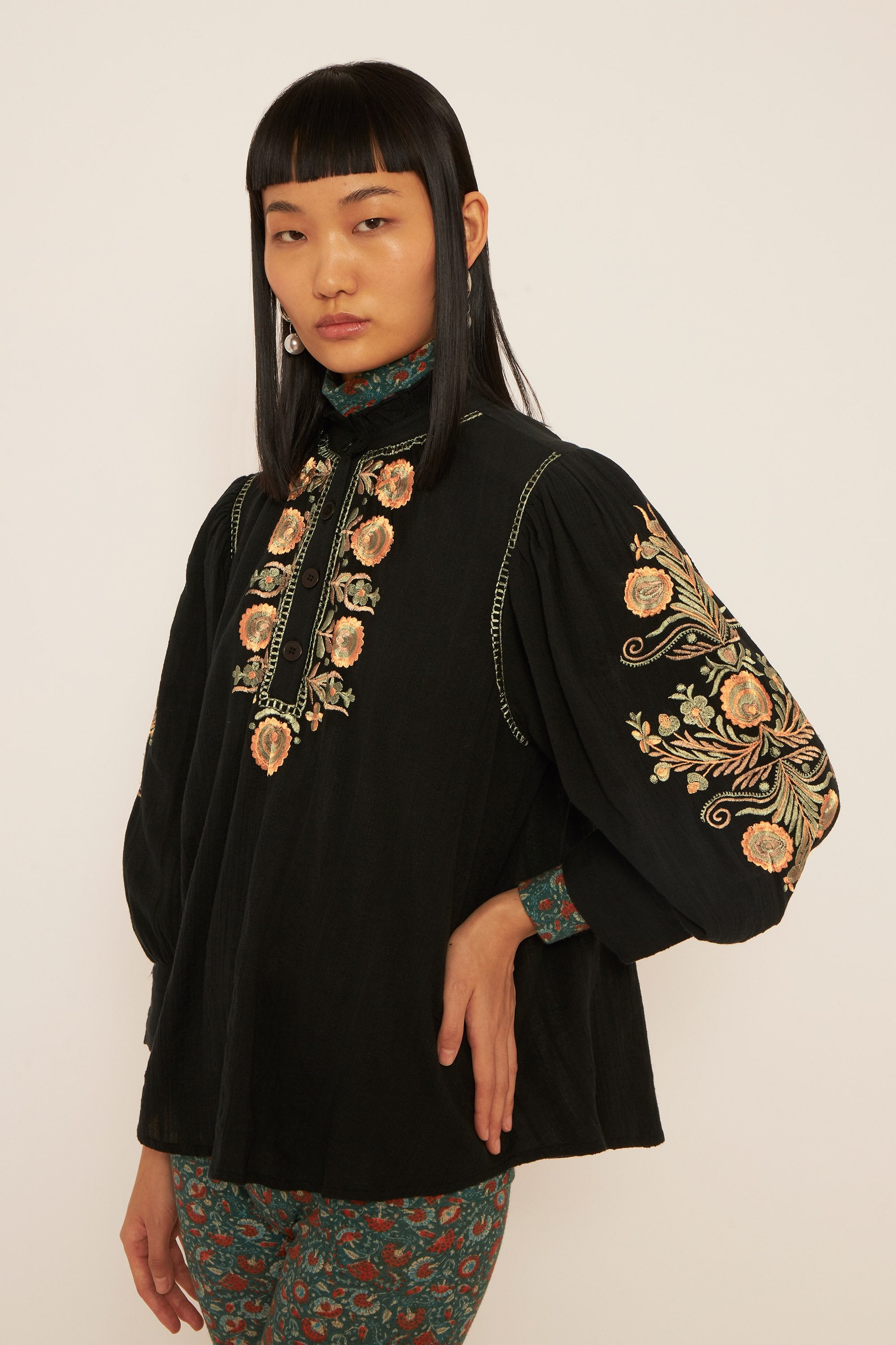 Blouse brodée Igor