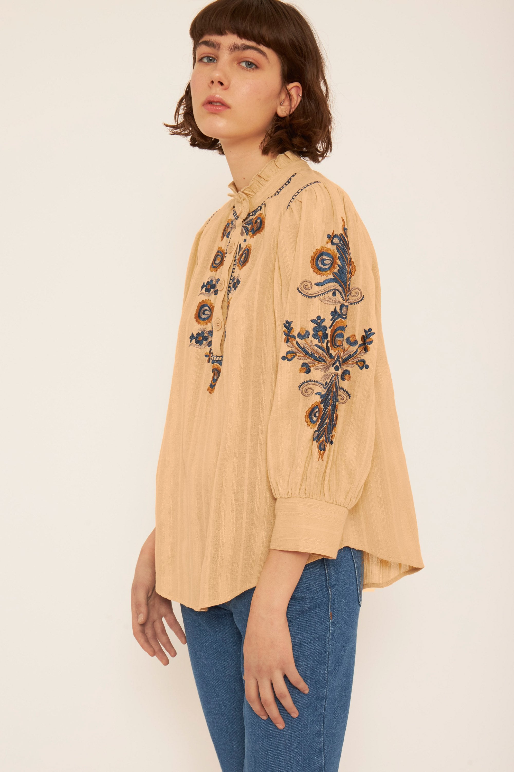 Blouse brodée Igor