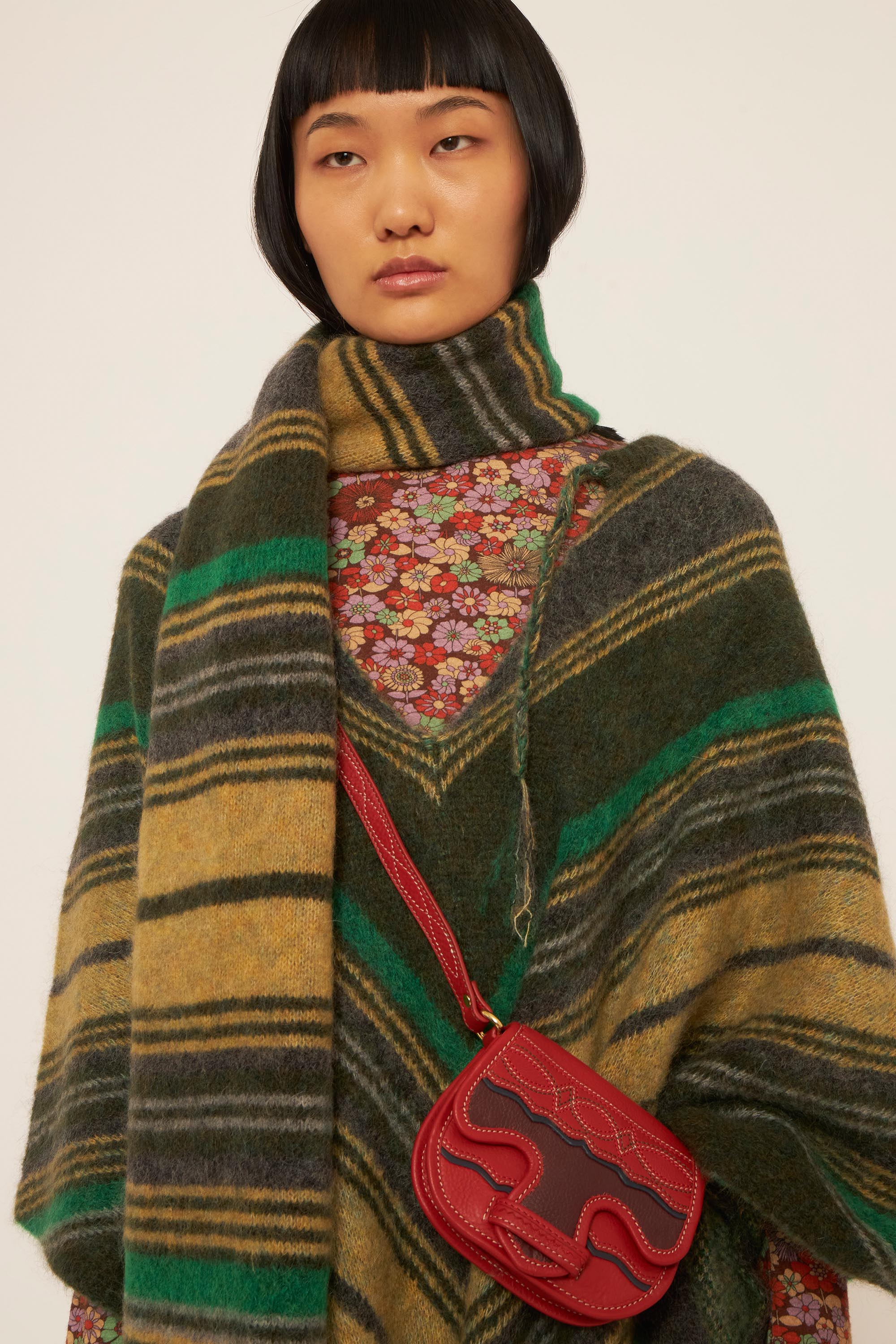 Poncho aus Mohairwolle Maya
