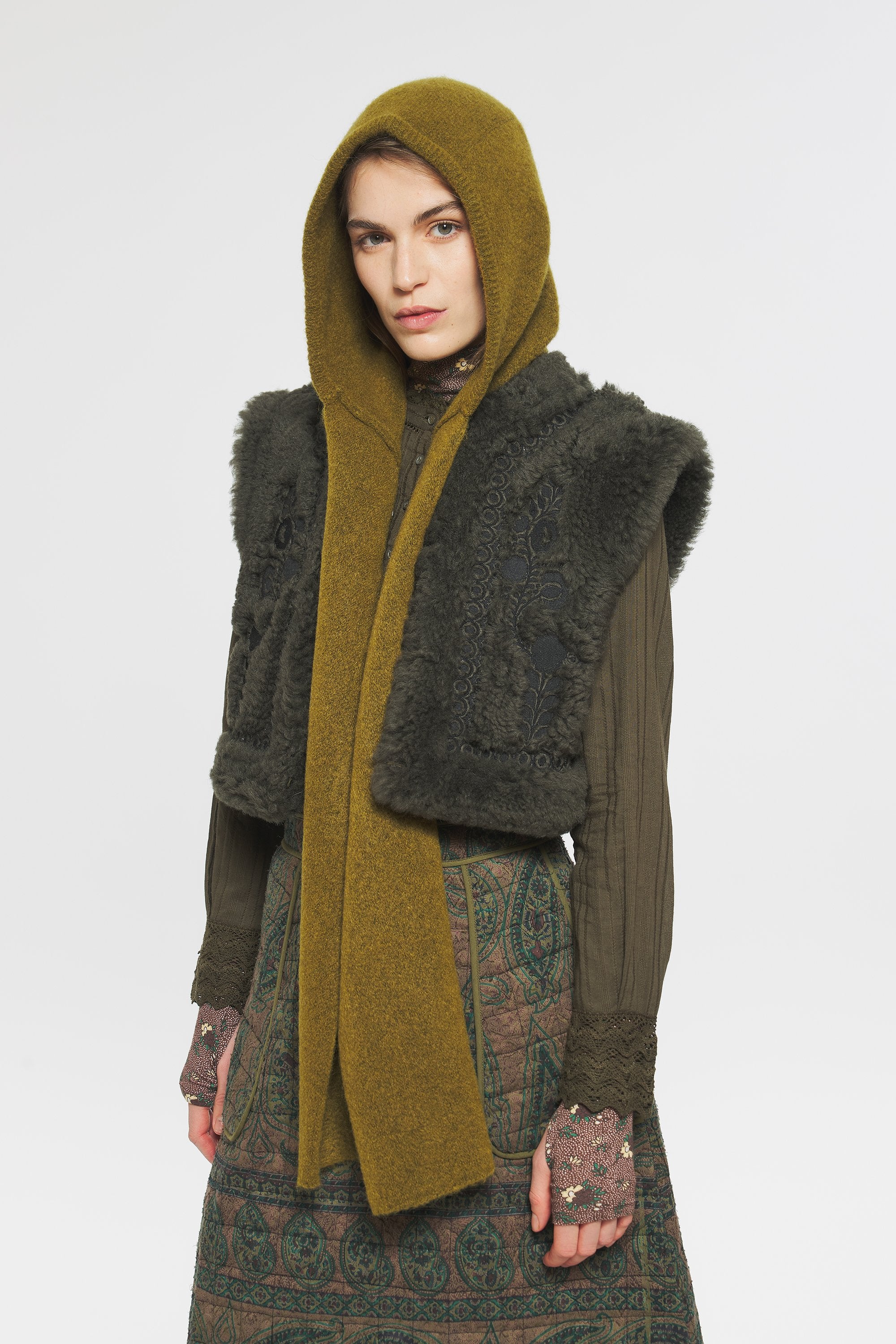 Michelle Hooded scarf