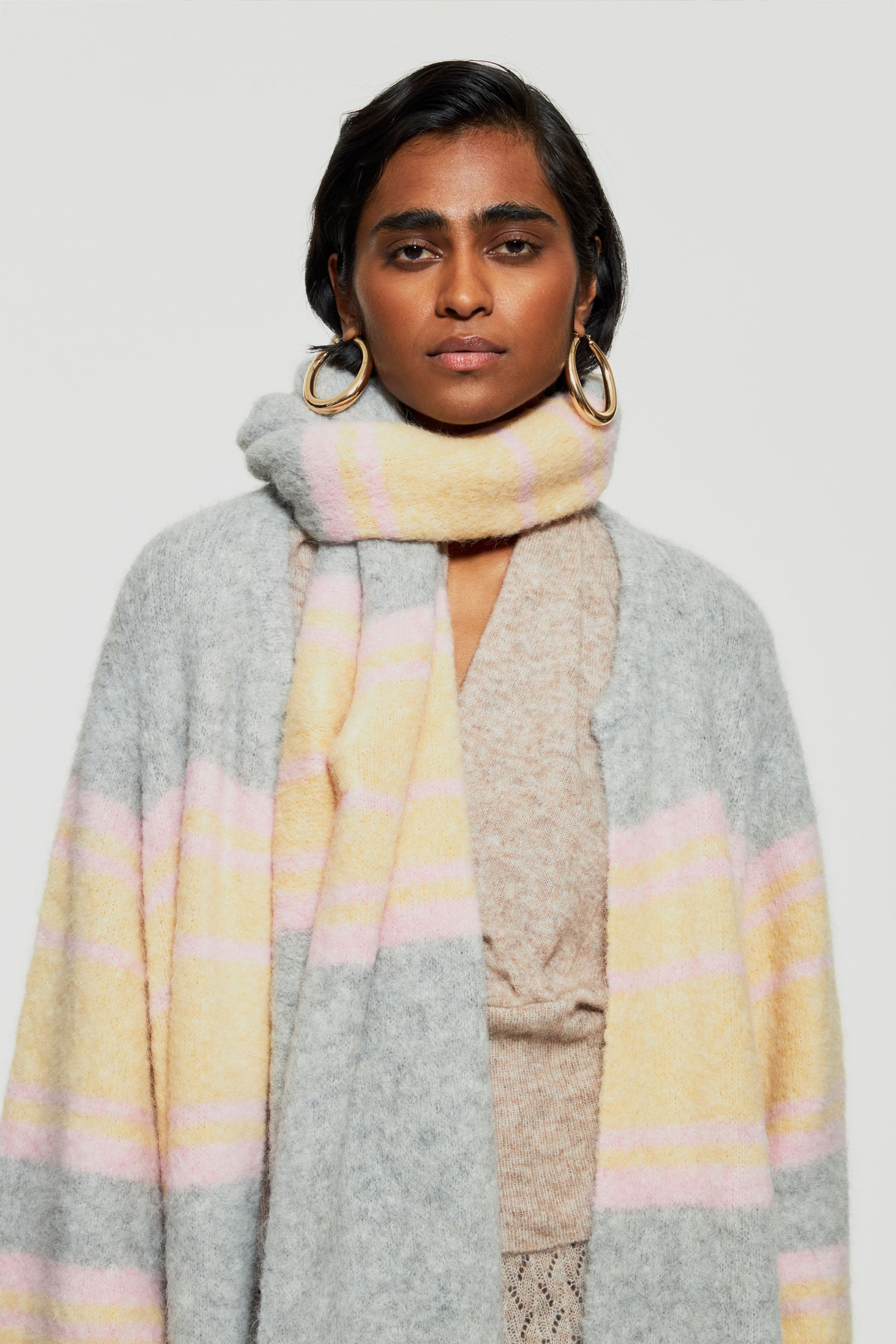 Mila alpaca wool scarf