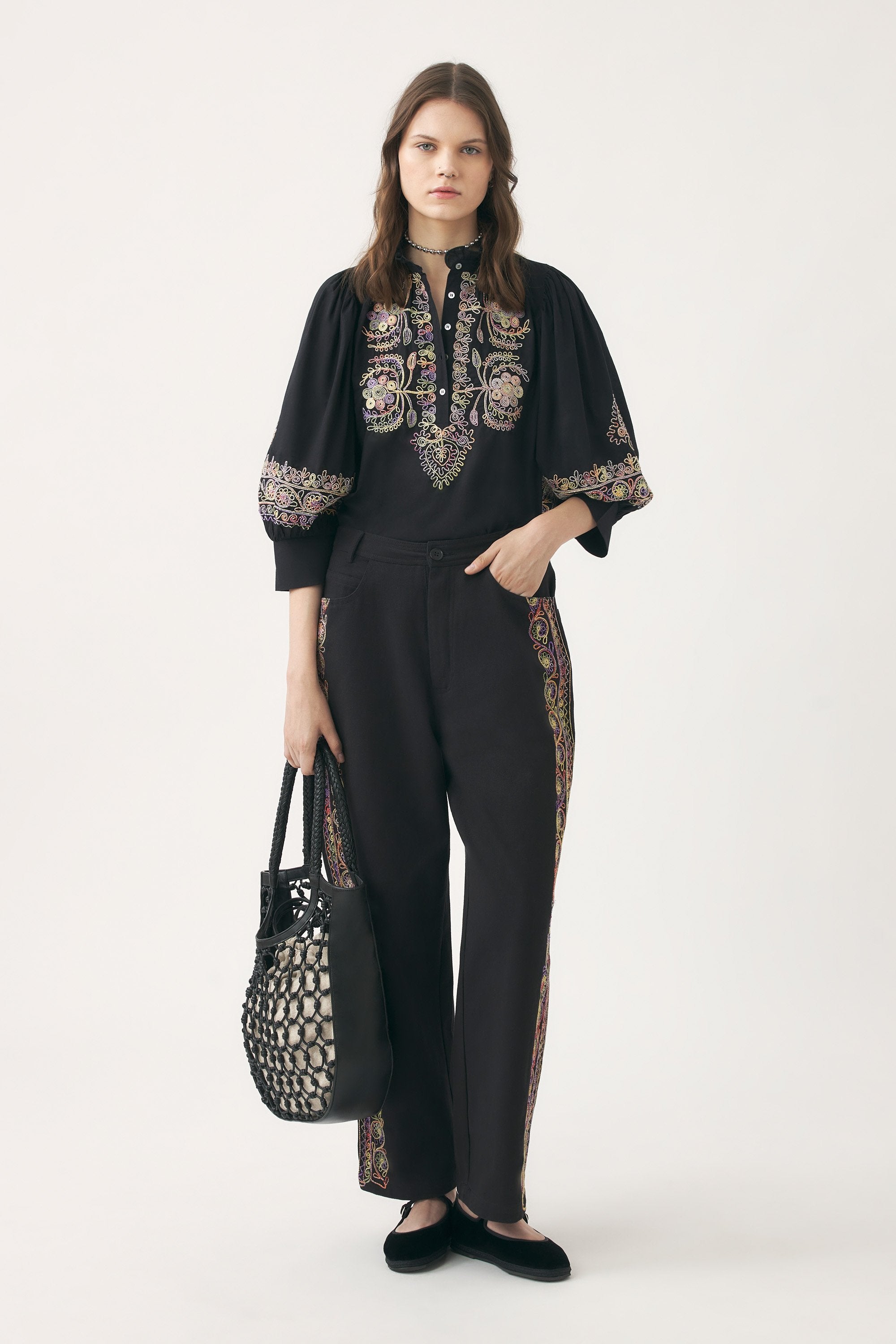 Hand-embroidered blouse Neil