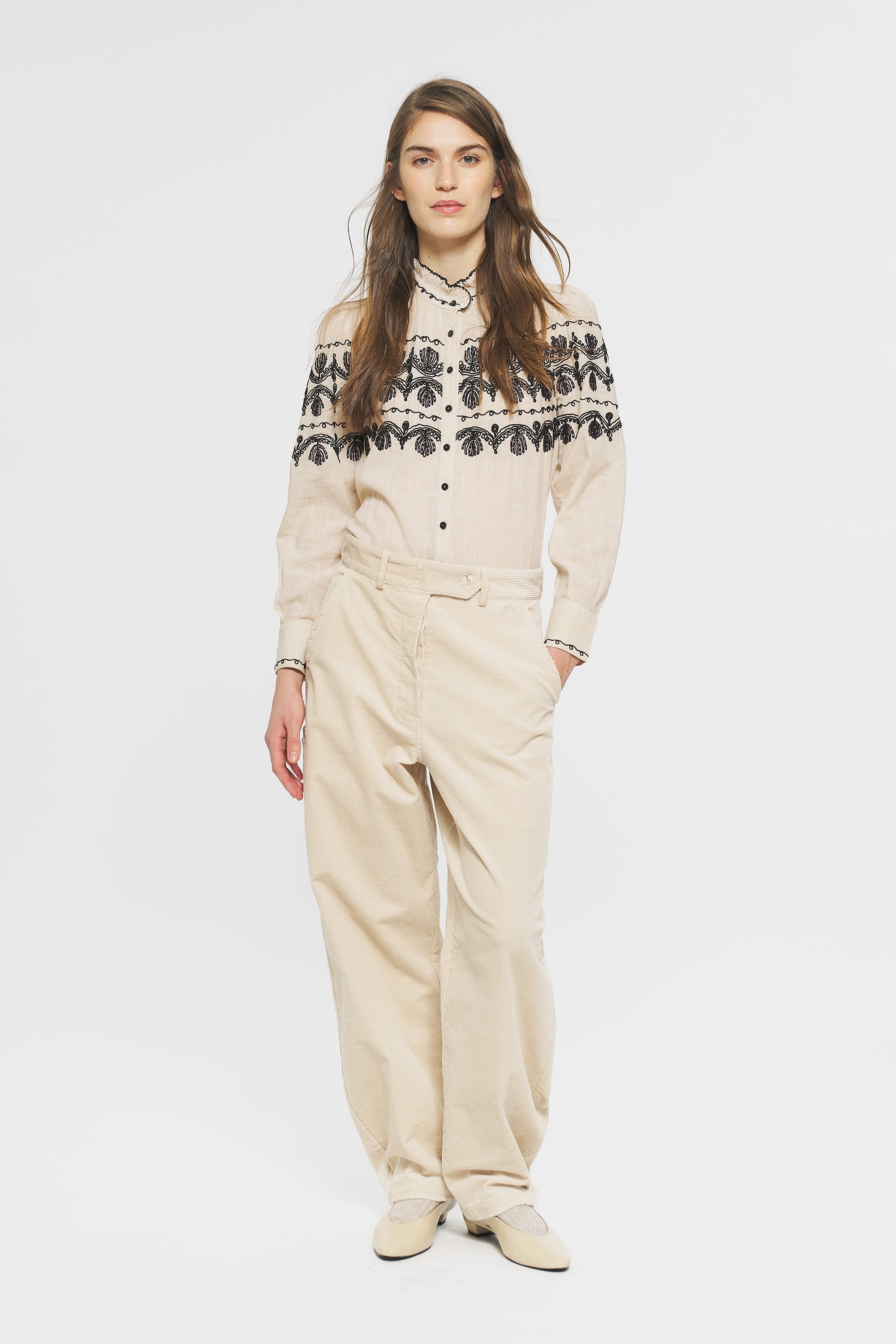 Nelly Embroidered blouse