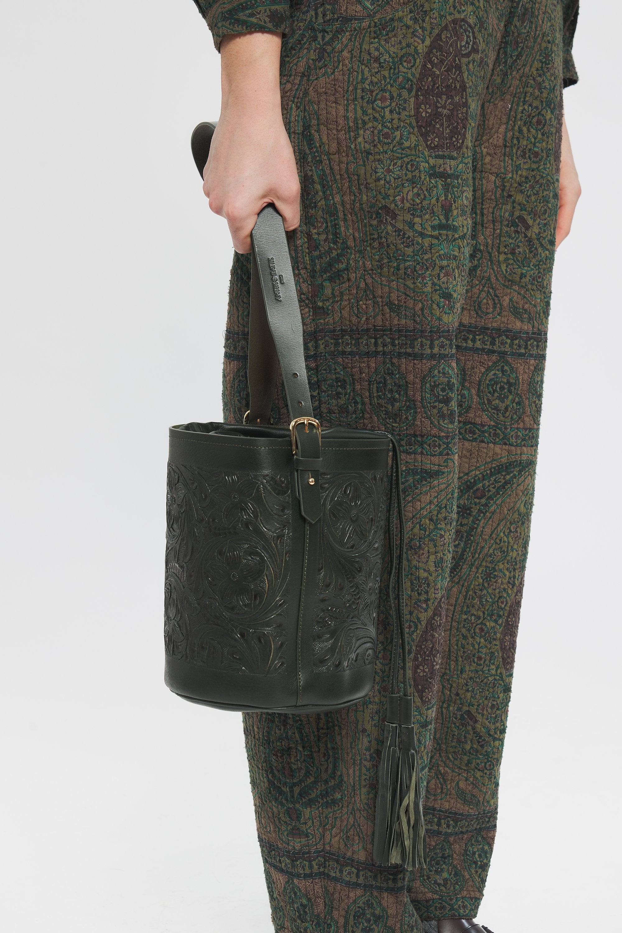 Bucket bag Saigon