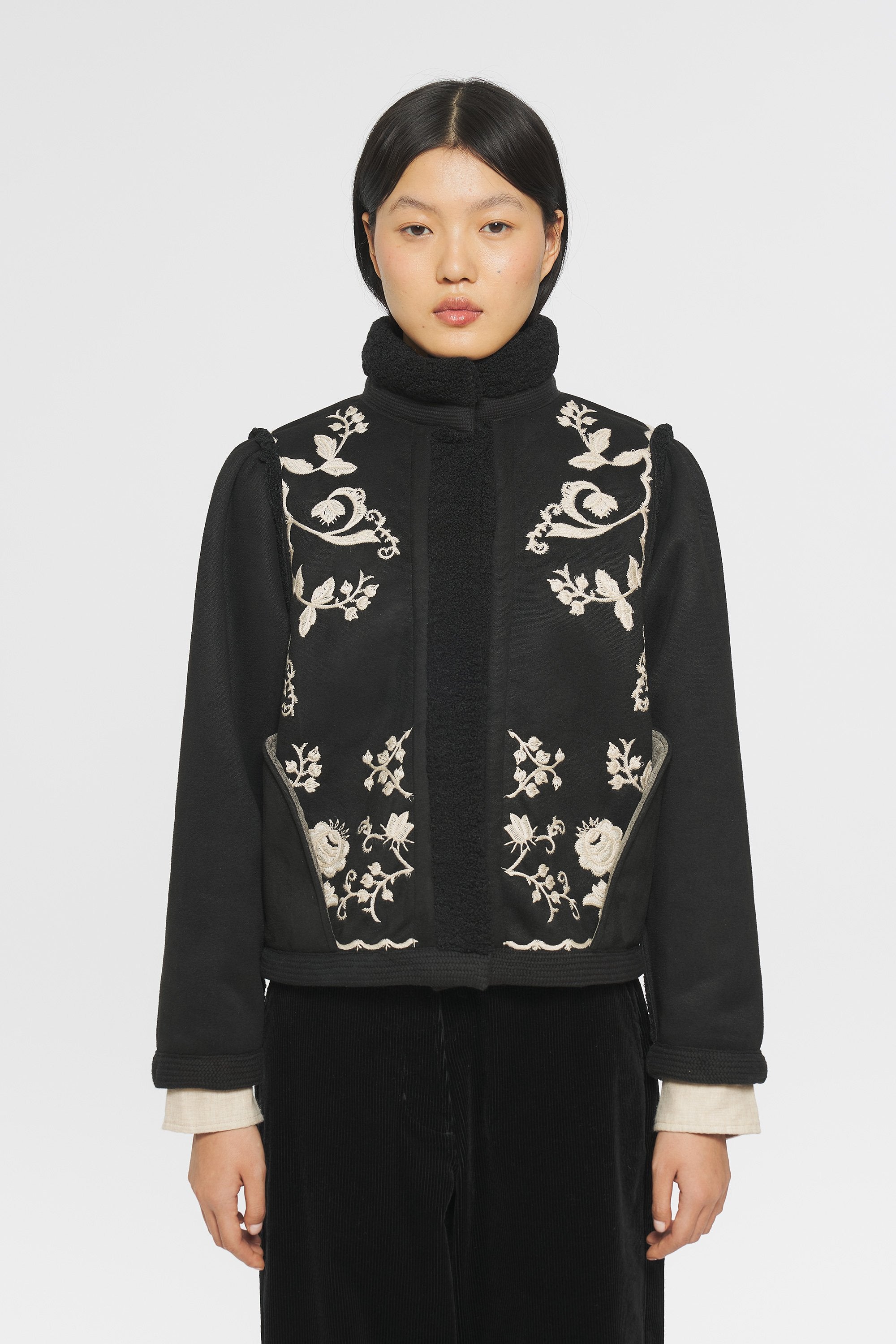 Veste brodée Saliba