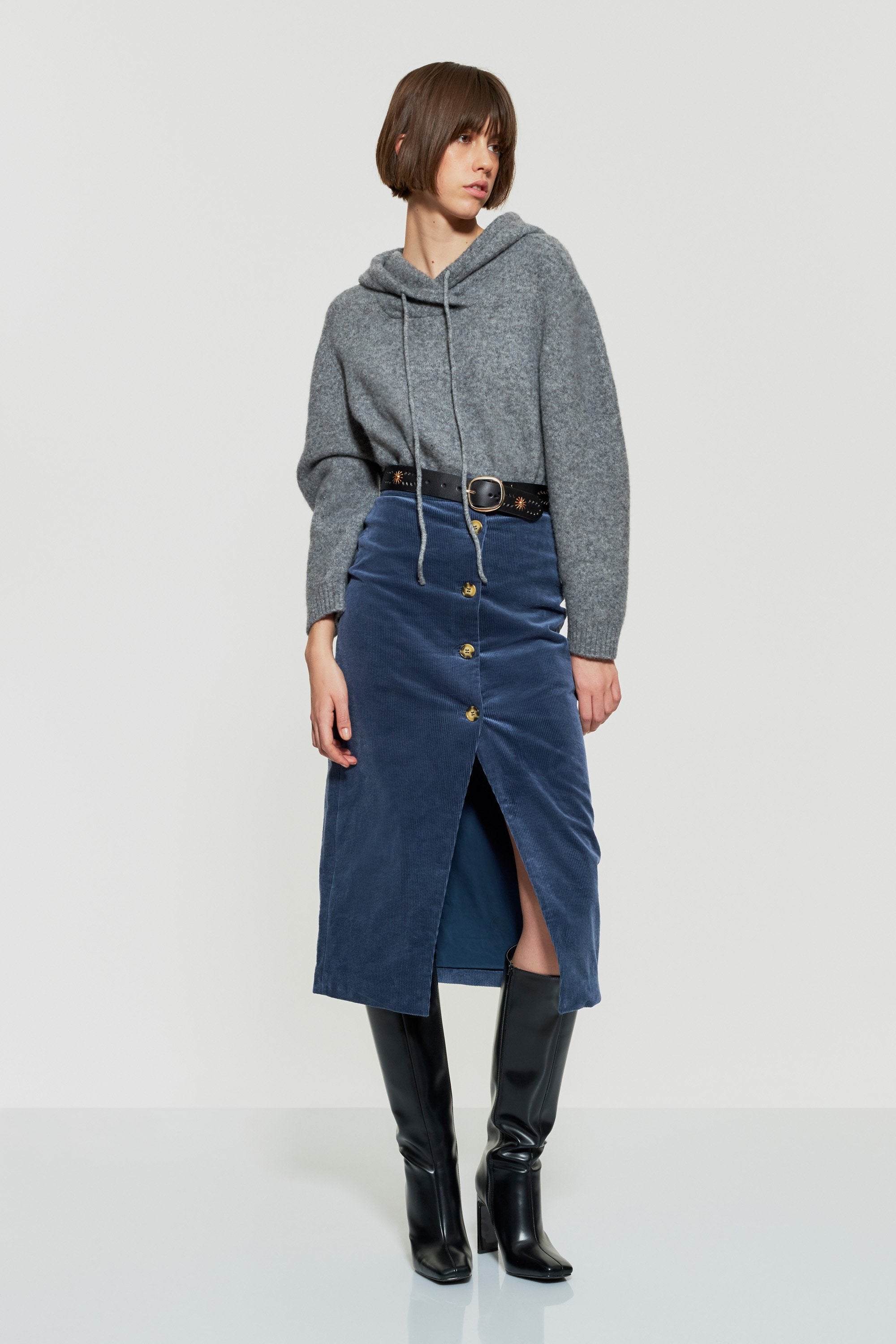 Tilda velvet midi skirt