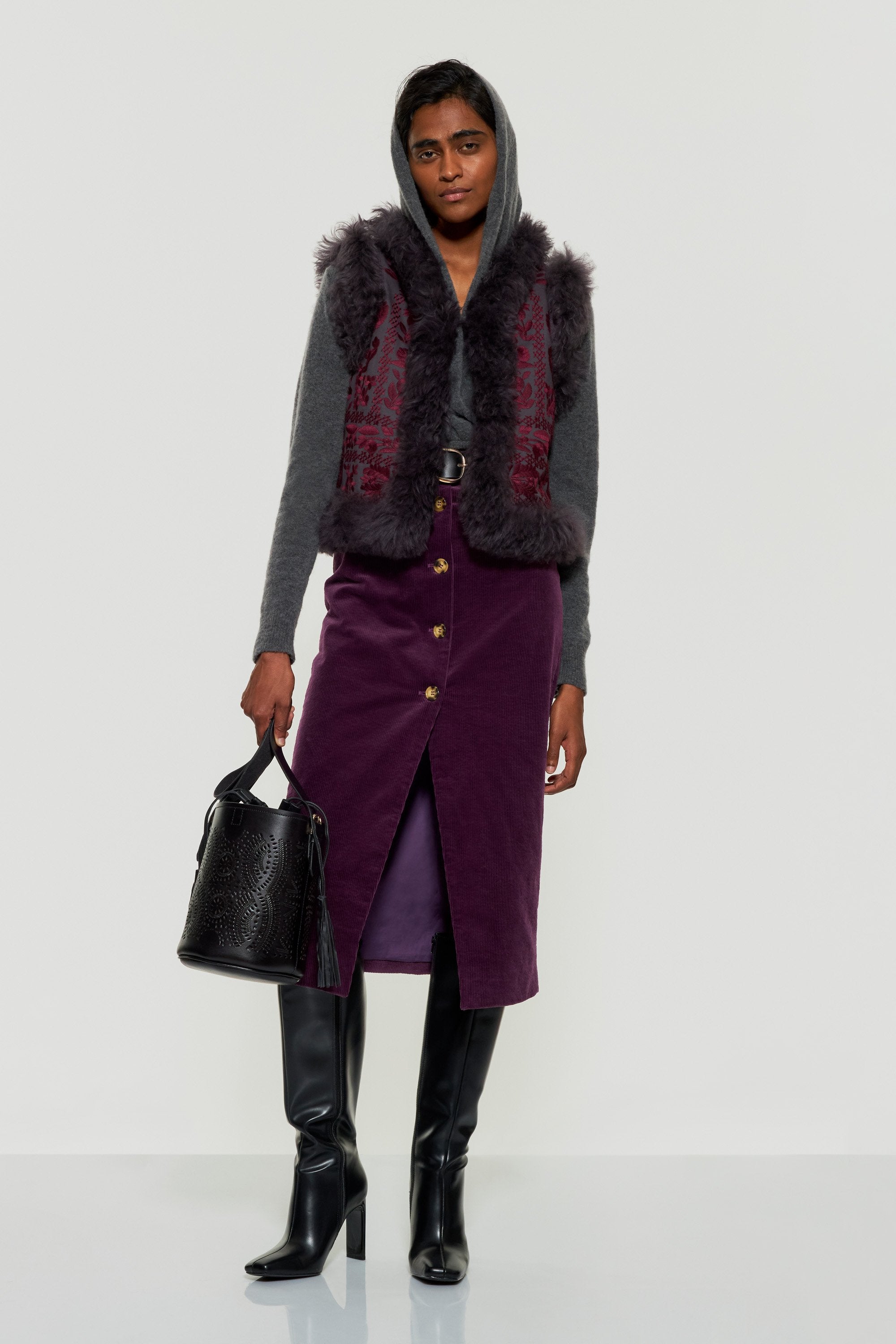 Tilda velvet midi skirt