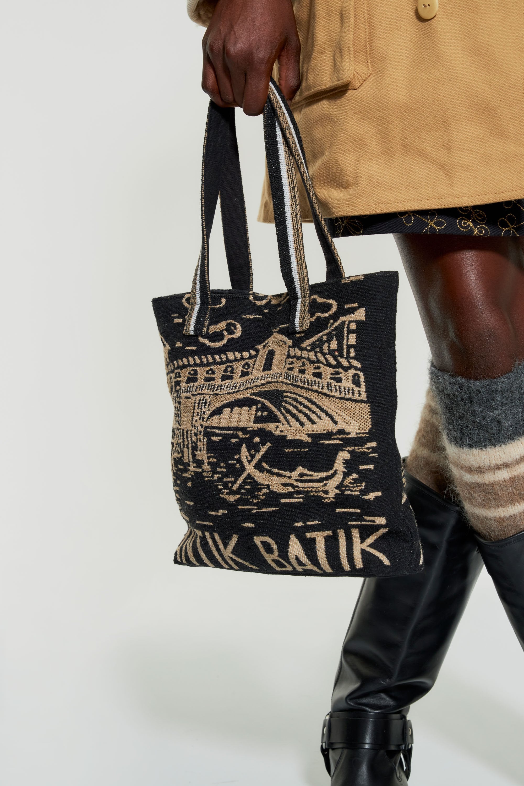 Venise woven tote bag