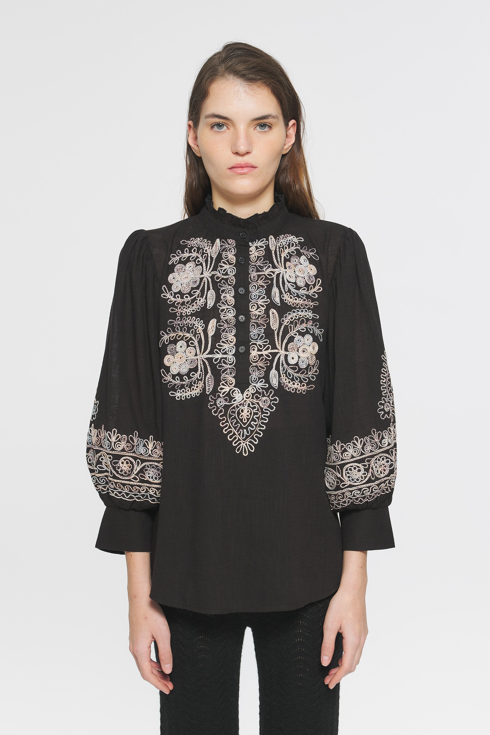 Blouse brodée Ziggy