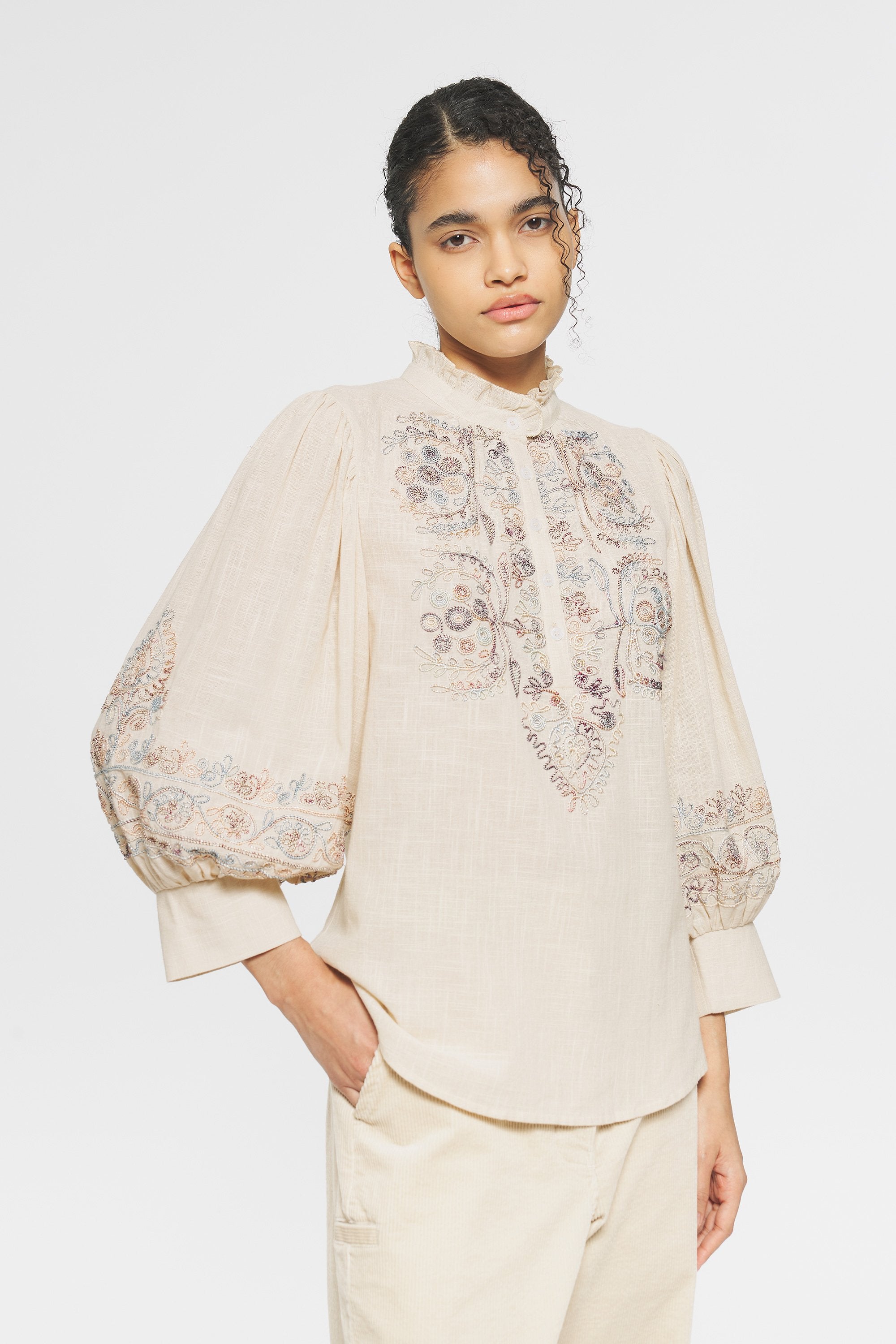 Blouse brodée Ziggy